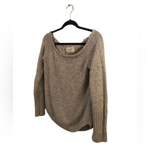 Abercrombie & Fitch Sweater